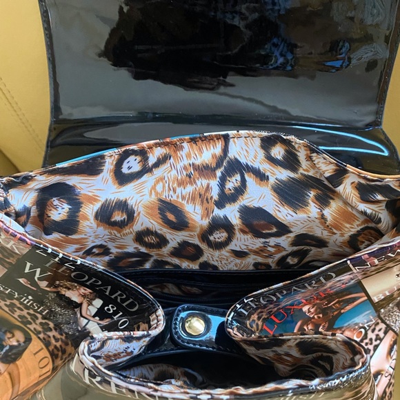 Animal print pattern leather backpack - Picture 4 of 8